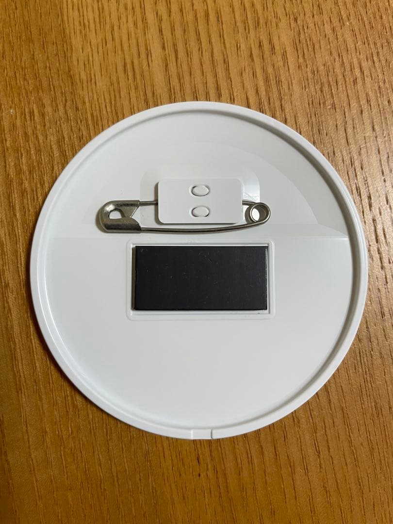 【大空あかり】アイカツ アニON マグネット付きバッジ