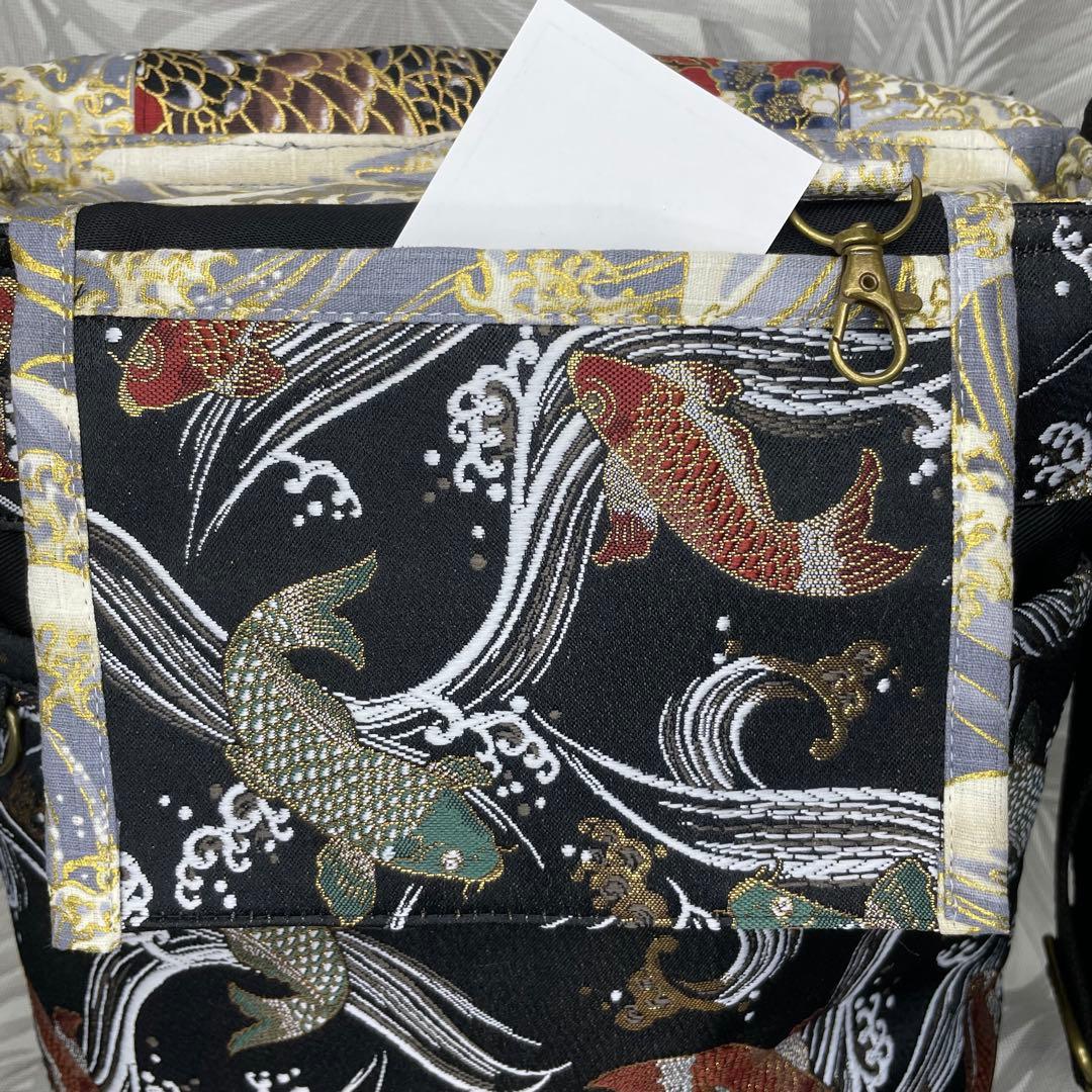 L size wide 鯉&鷹　京都西陣織　金襴メッセンジャーバック　底板付