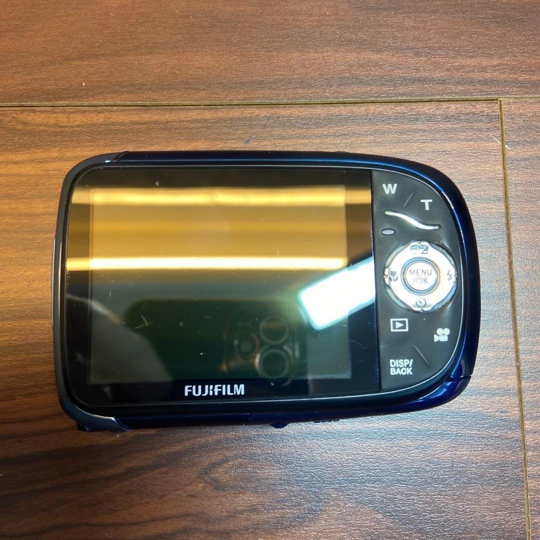FUJI FILM FinePix XP10 デジカメ ほぼ新品 4076