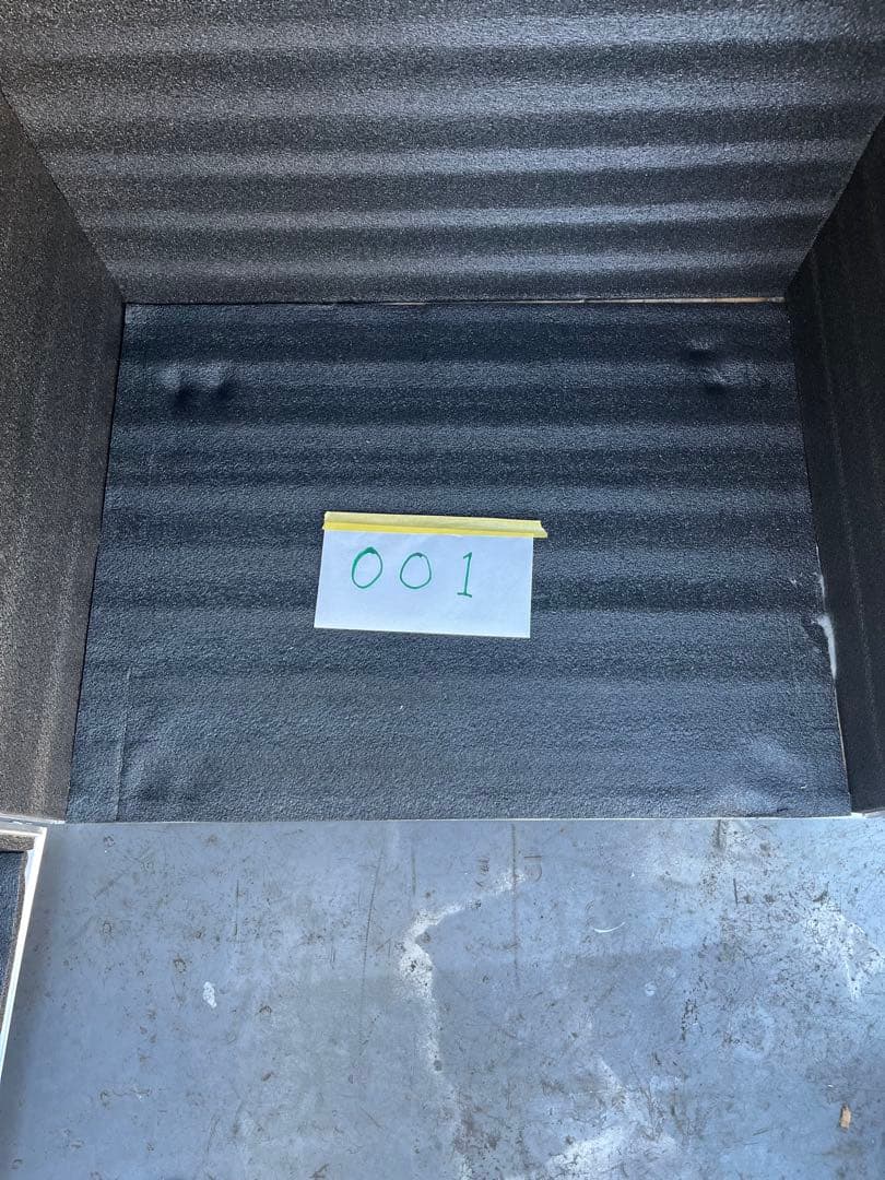 【大型】ジェラルミンケース　ジェラルミンボックス　フライトケース