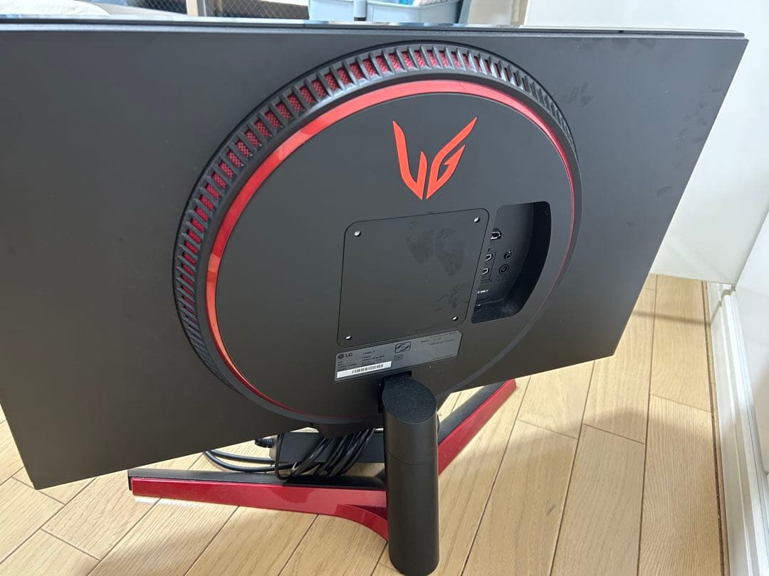 LG ゲーミングモニター フレーム付き
