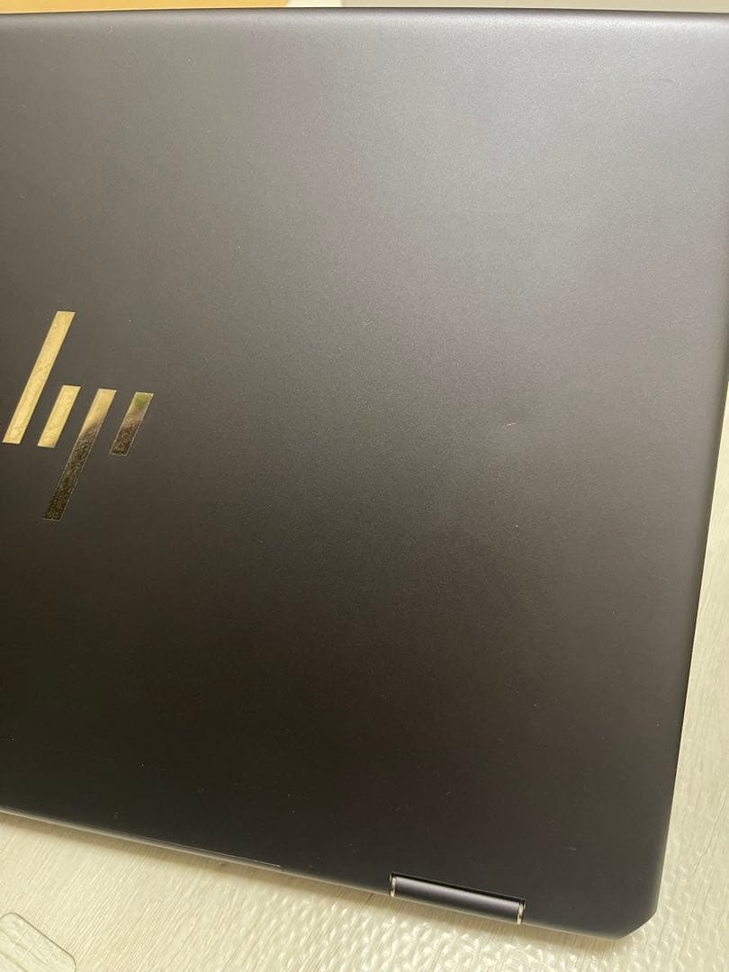 【美品】高性能CPU搭載 HP spectre x360 i7 16GB 1TB