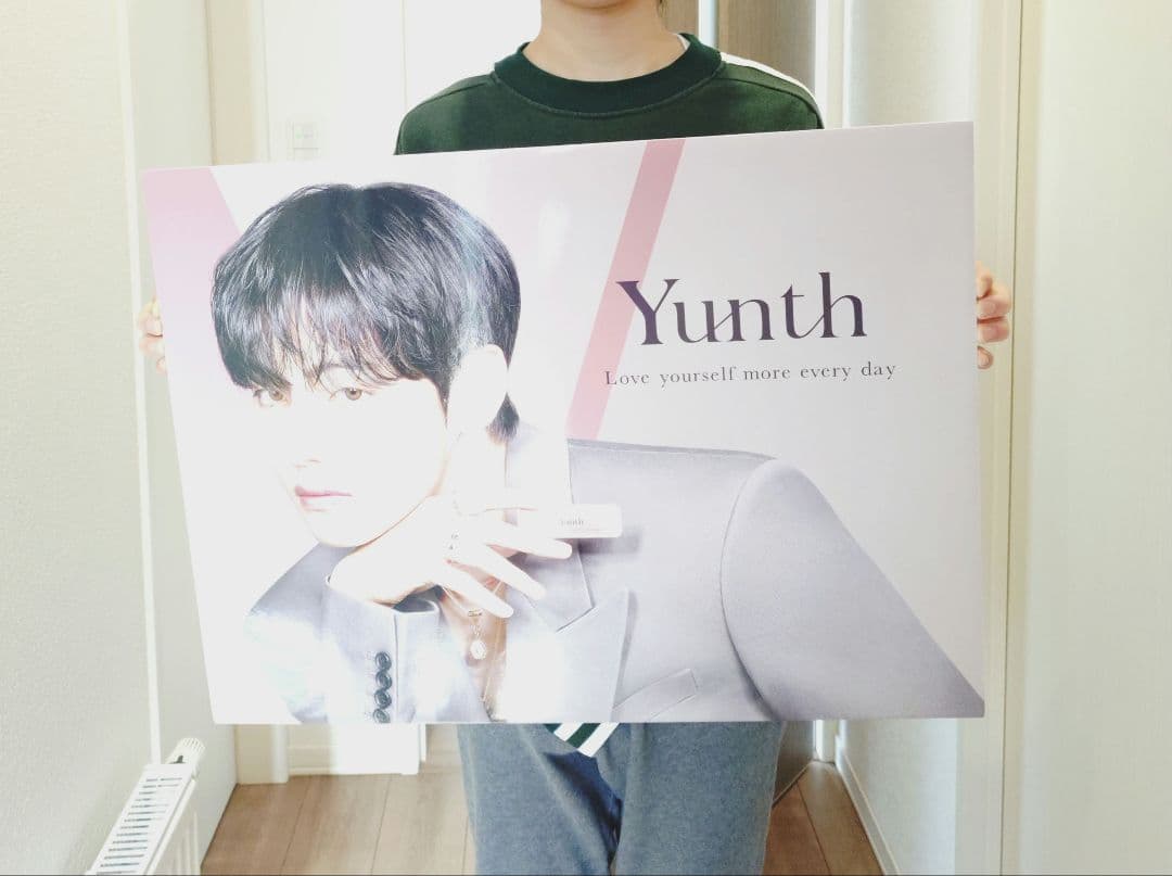 BTS テテ V Yunthパネル