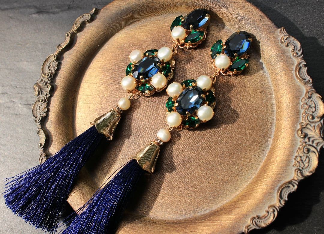 ロングタッセル 淡水パール スワロフスキー 2way アンティーク調 ピアス