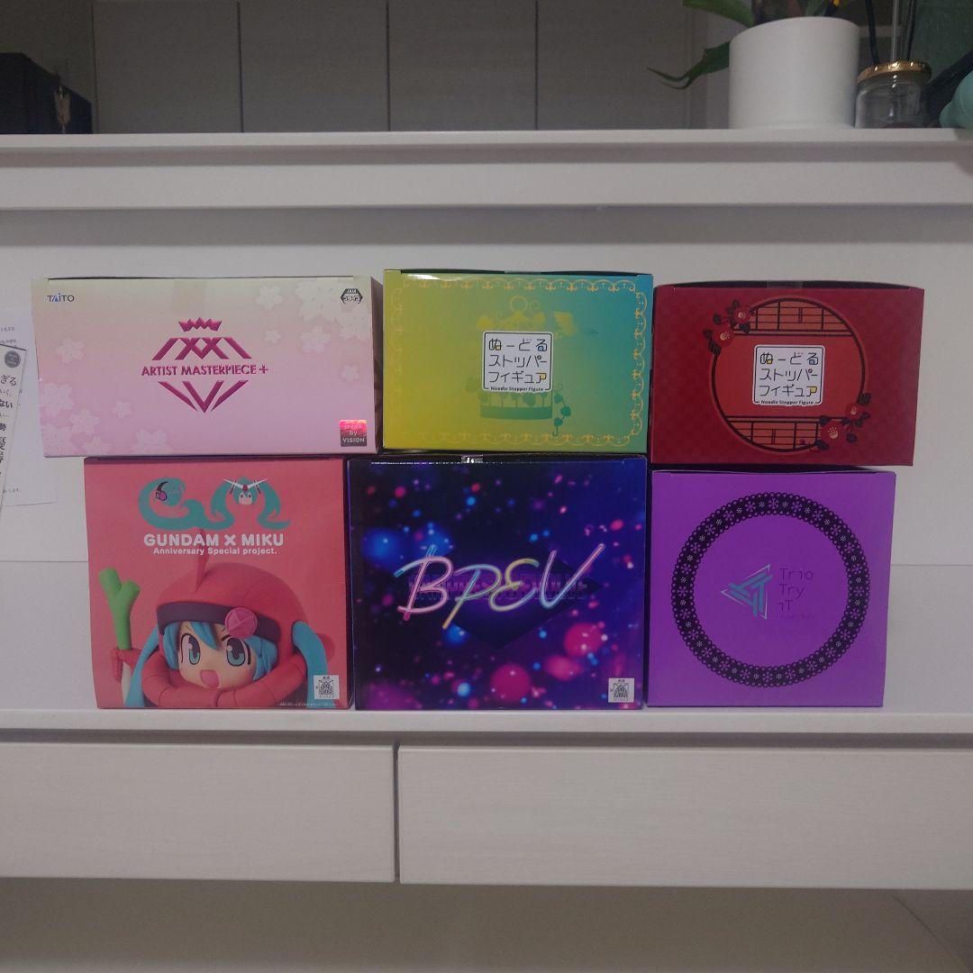 初音ミク シャアザクぐるみ　ガンダム　雪ミク　クロミ　桜ミク　　カナリア　椿