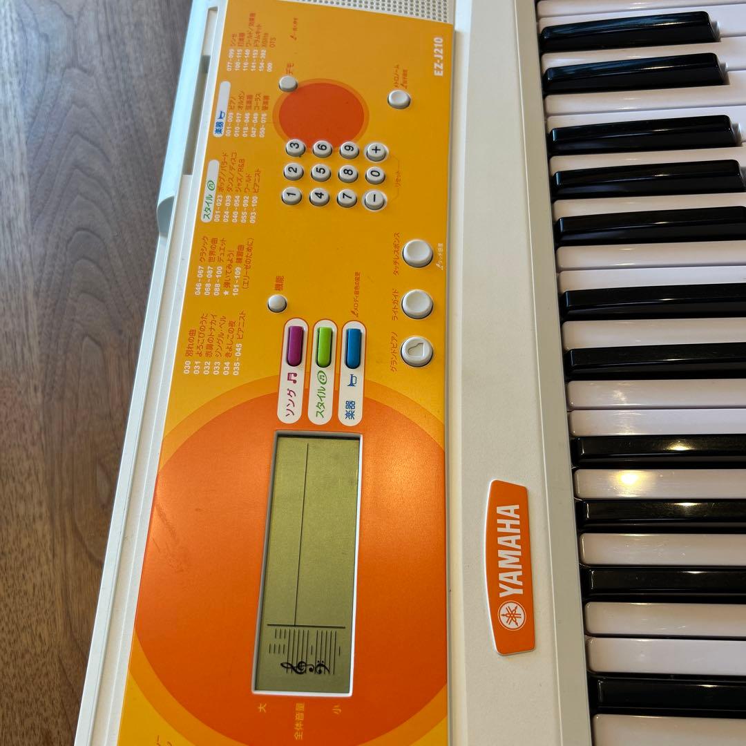 Yamaha EZ-210 電子キーボード 61鍵