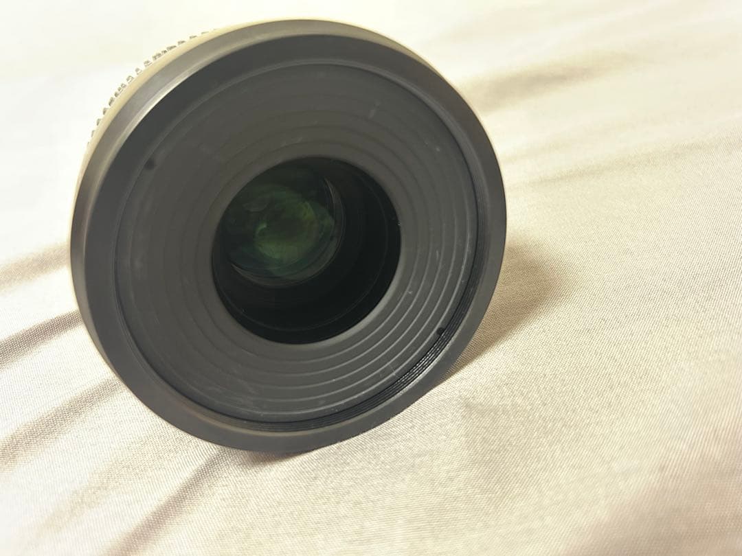 SIRUI 35mm f/2.2 レンズ EFマウント 極美品