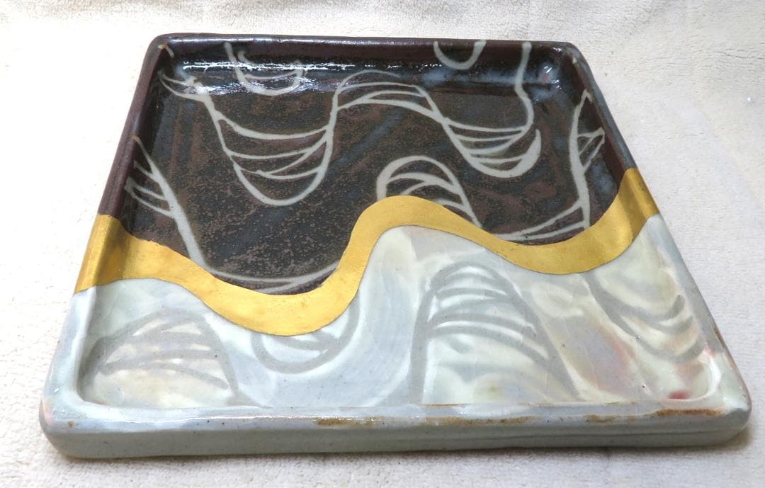 仙山窯 金彩波紋 大皿 飾皿 陶磁器 焼物