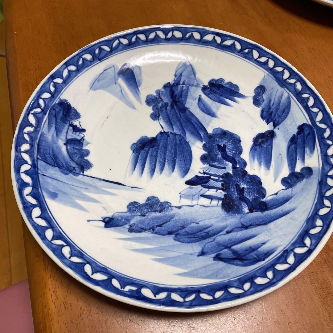 青白い山水画の陶磁器皿　3枚セット