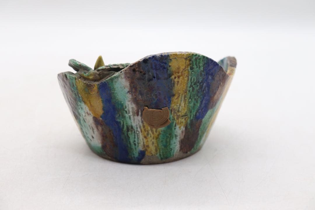 中国　明時代　素三彩　牛舎　アンティーク　木箱付　送料込み260407