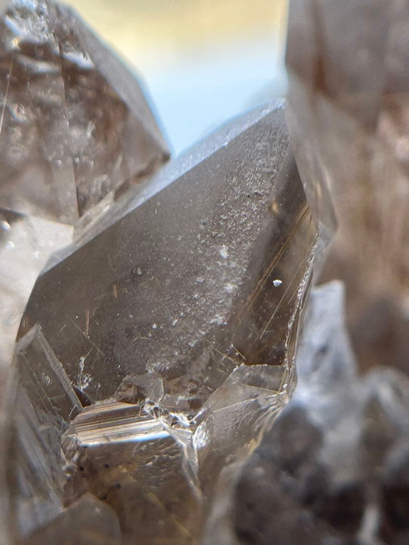 【新品未使用】スモーキールチル 原石 118g 母岩付きフロスト天然石