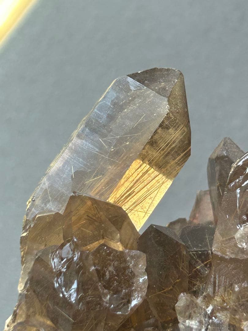 【新品未使用】スモーキールチル 原石 118g 母岩付きフロスト天然石