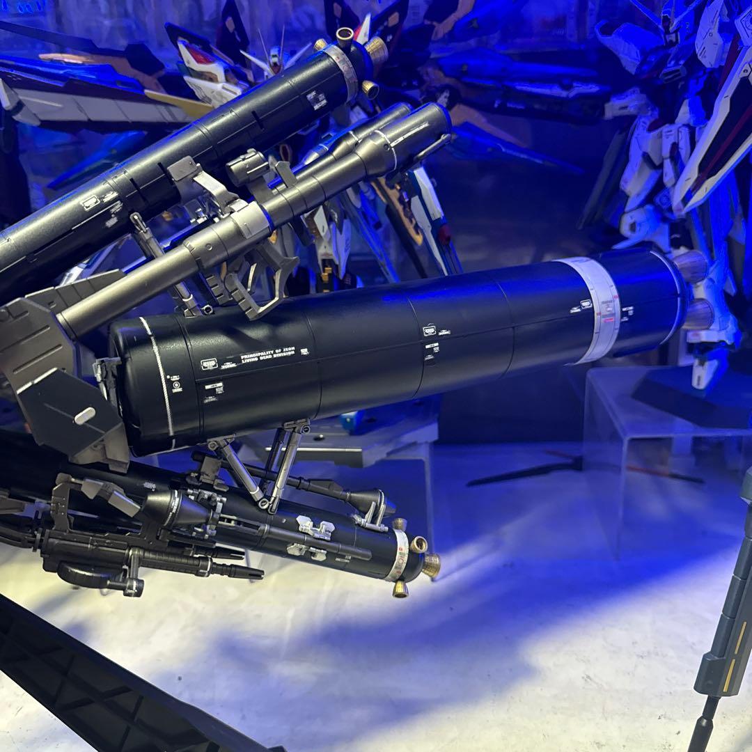 ガンダムサンダーボルト　MG サイコザク　アナベルガトー専用カラー　塗装完成品