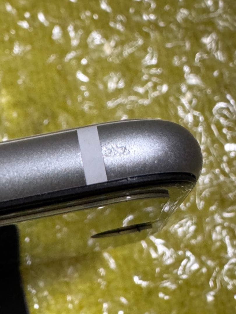 iPhone SE (第2世代) ホワイト 64GB