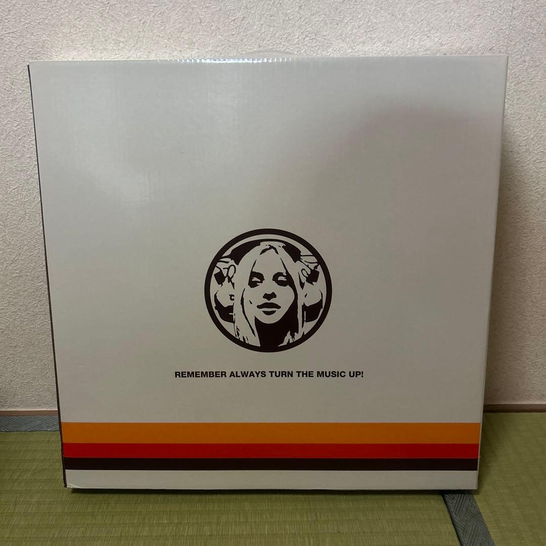 ヒステリックグラマー　HEAD PHONE WOMAN SIDE TABLE