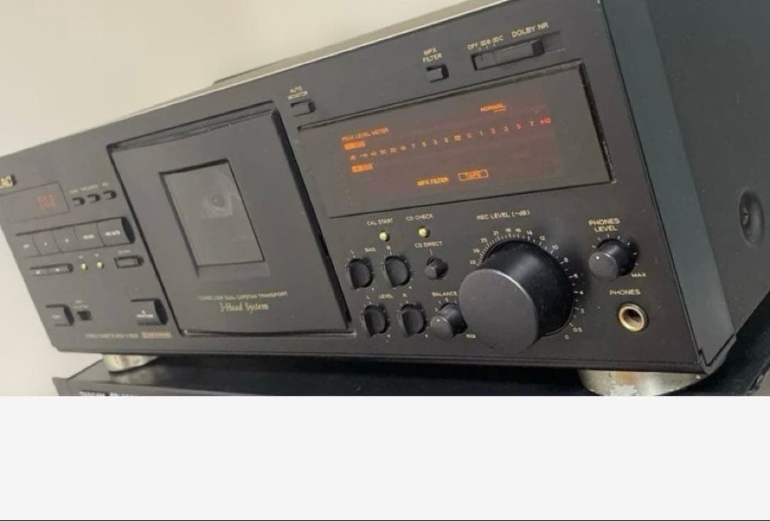 TEAC V-5000 カセットデッキ　ブラック　ジャンク品