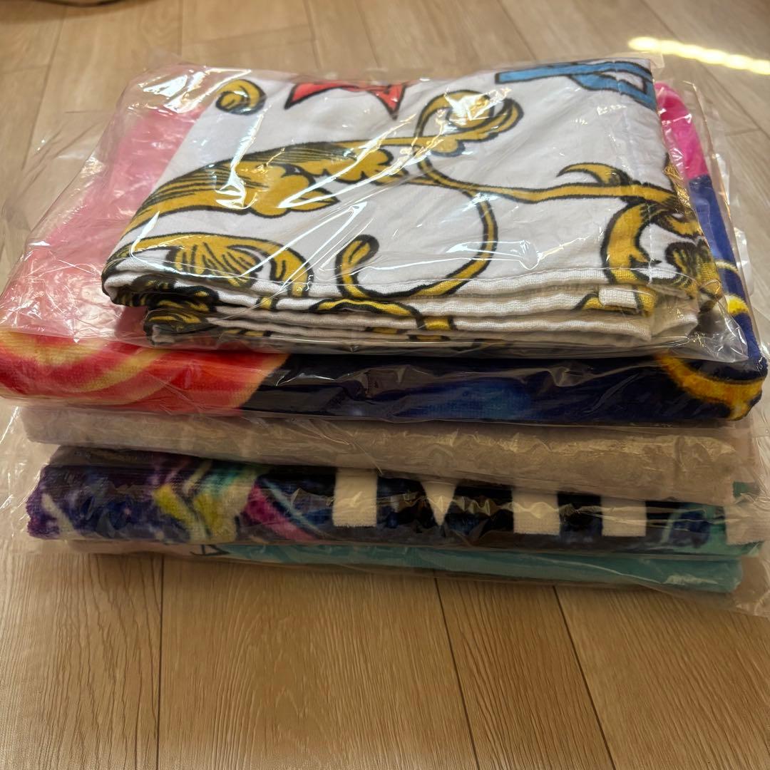 ミセスグリーンアップル ライブ タオル