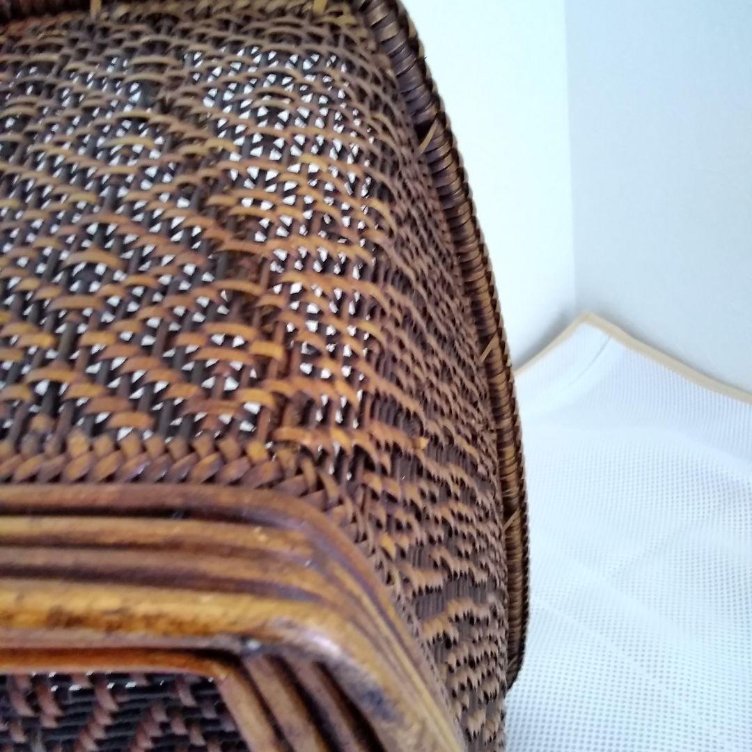 年代不明！ワンハンドル竹かご籐籠！竹籠 竹細工 竹編みカゴ 小物入れ！経年美品！