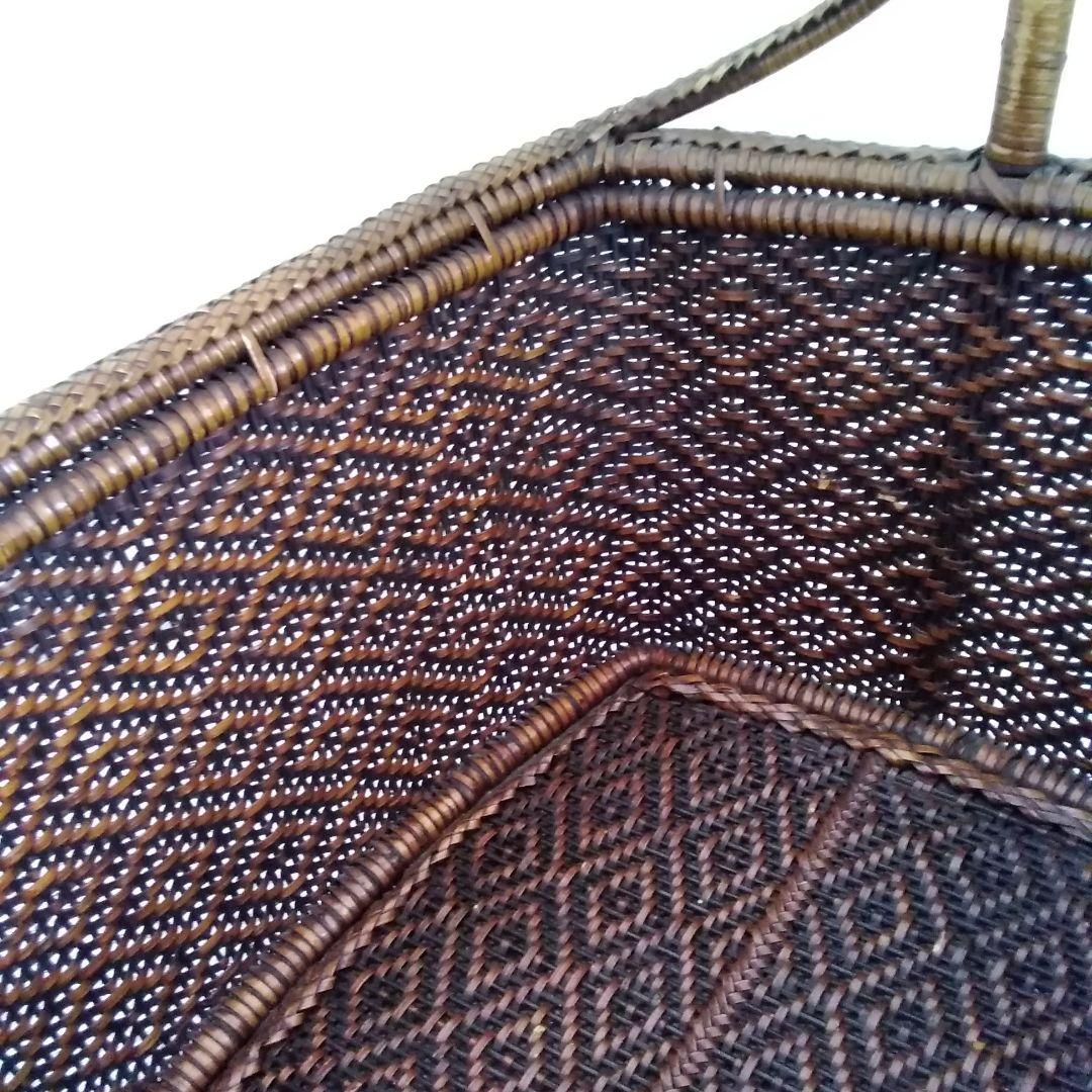 年代不明！ワンハンドル竹かご籐籠！竹籠 竹細工 竹編みカゴ 小物入れ！経年美品！