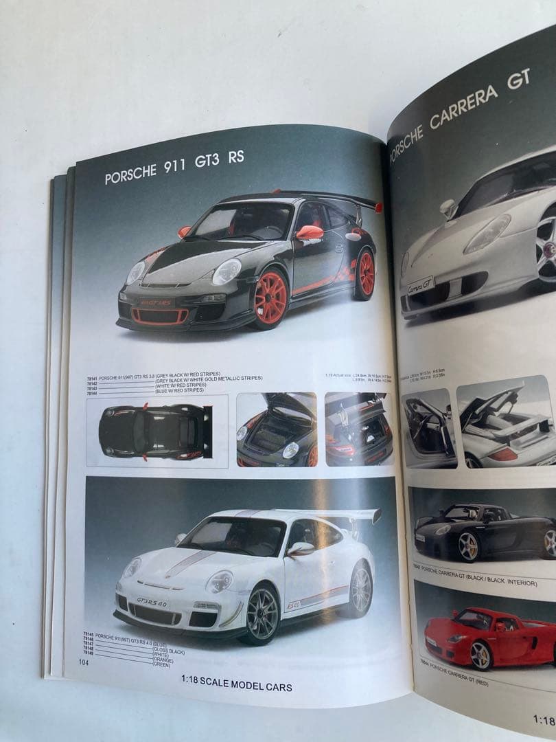 AUTO art 1/18 ポルシェ 911 GT3 RS ブラック