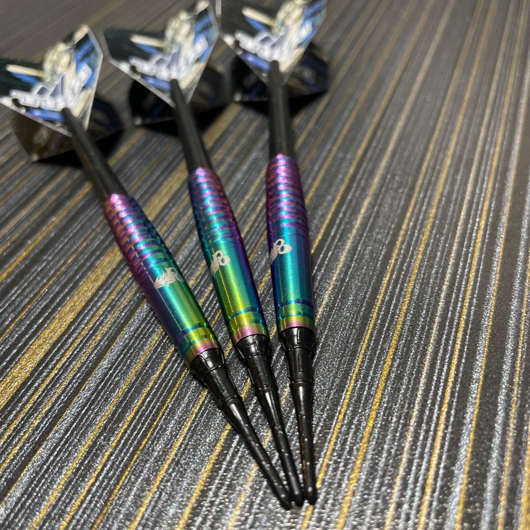 定価12000円 ソフトダーツ ティガ スーパーノヴァ カット強め