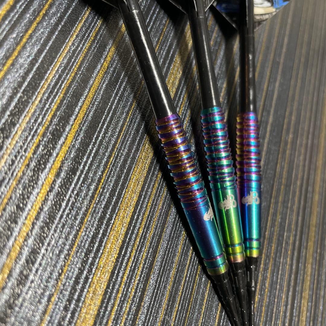 定価12000円 ソフトダーツ ティガ スーパーノヴァ カット強め