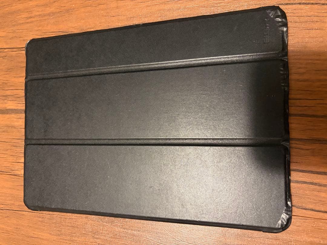 Apple iPad 第5世代 ゴールド 32GB ケース付き