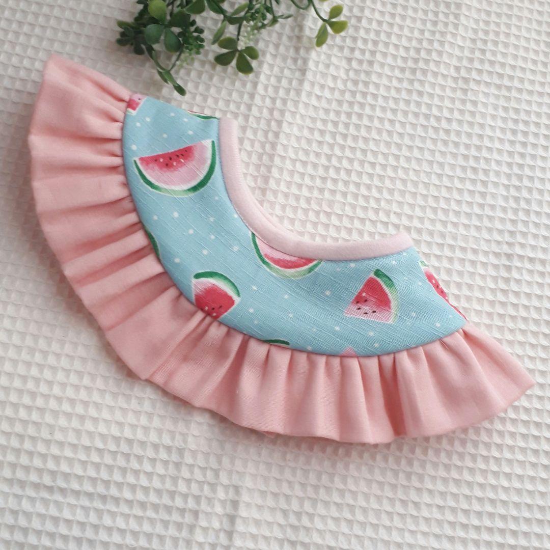 送料無料☆すいかのふりふりまんまるスタイ