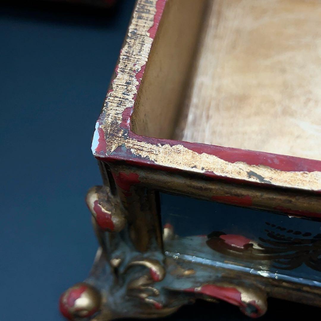 ゴージャスなアンティーク調リーフ柄小物入れ ミラーカバーボックス