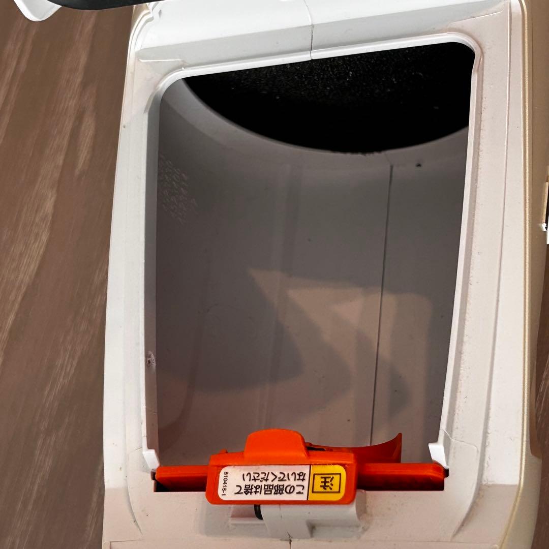 Makita 紙パック式スティック掃除機　CL182FD 本体と充電器