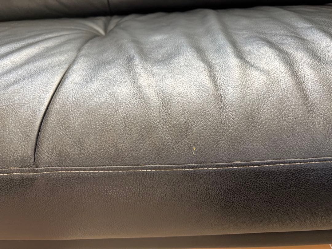 カリモク Chitano 本革 3人掛けソファ