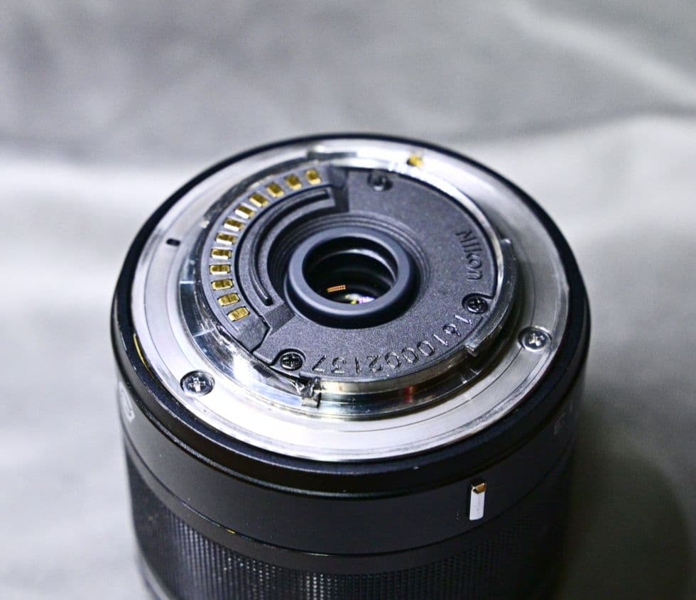 Nikon 1 J5　 　NIKKOR レンズ✕２