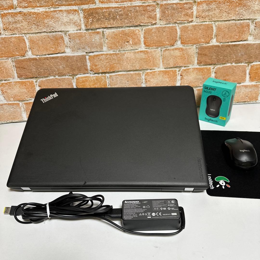 レノボ　 ThinkPadノート PC SSD Windows11 オフィス付