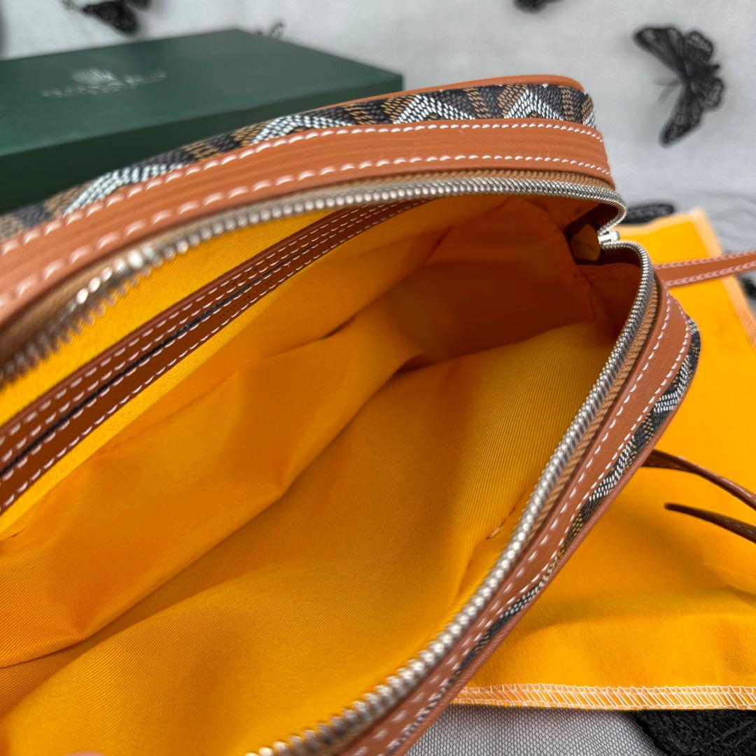 ノベルティ ゴヤール ショルダーバッグ