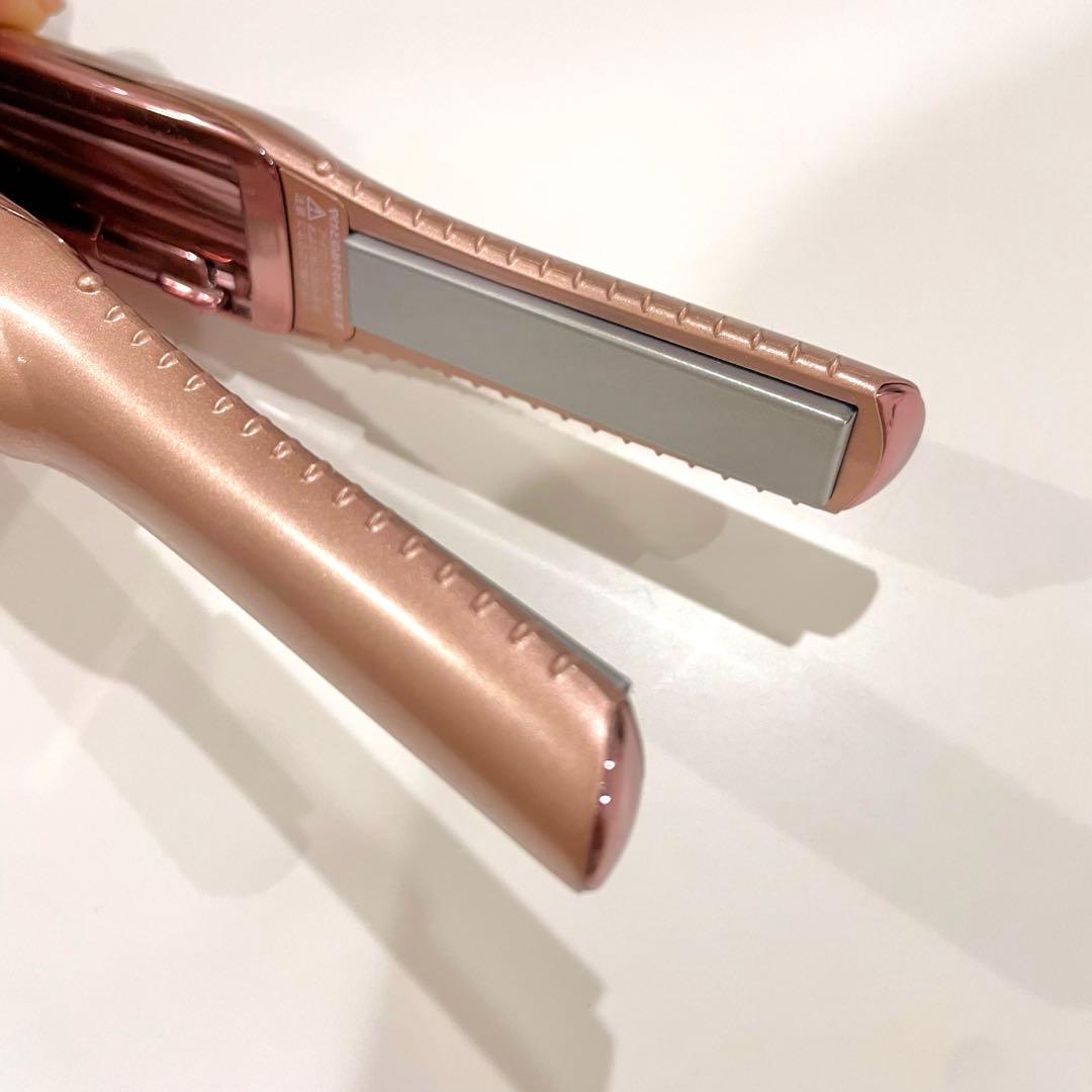 リファ　フィンガーアイロン　ピンク