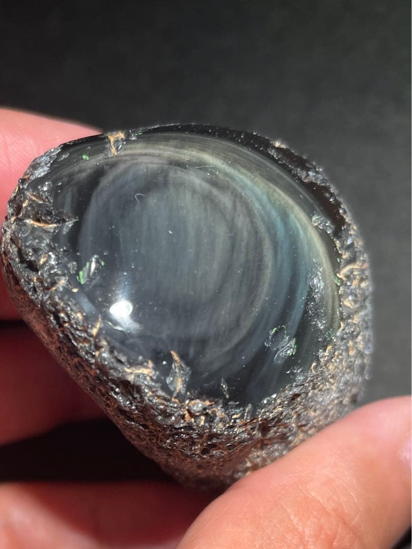 研磨品　十勝石玲瓏　レインボーシラー