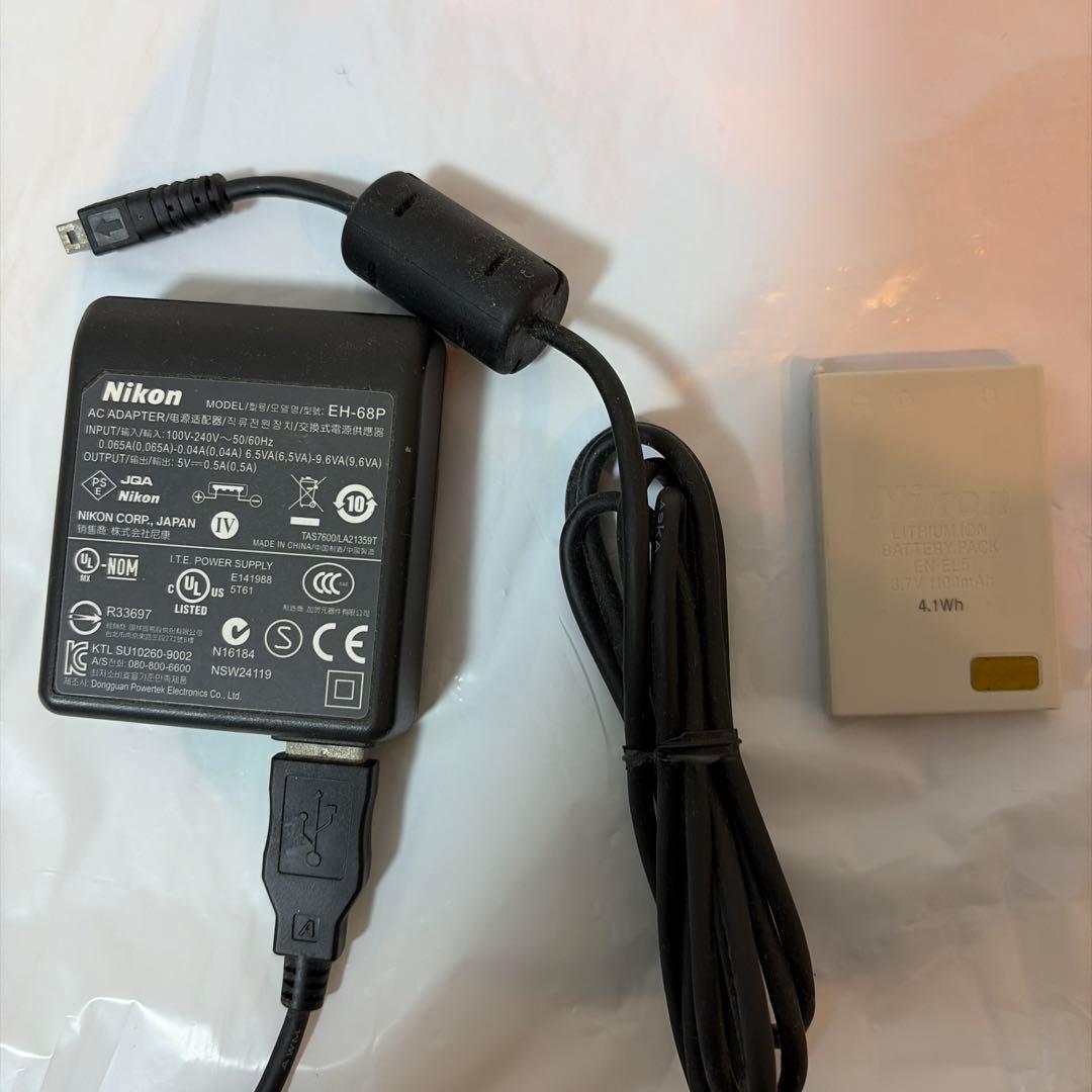 デジタルカメラ Nikon coolpix P100