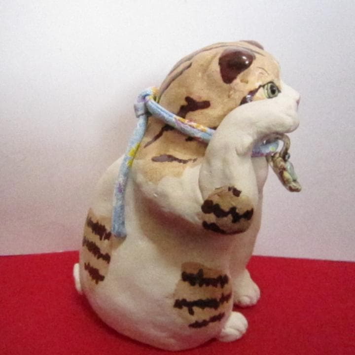 招き猫　作家　新品　スコ招き　陶器　置物