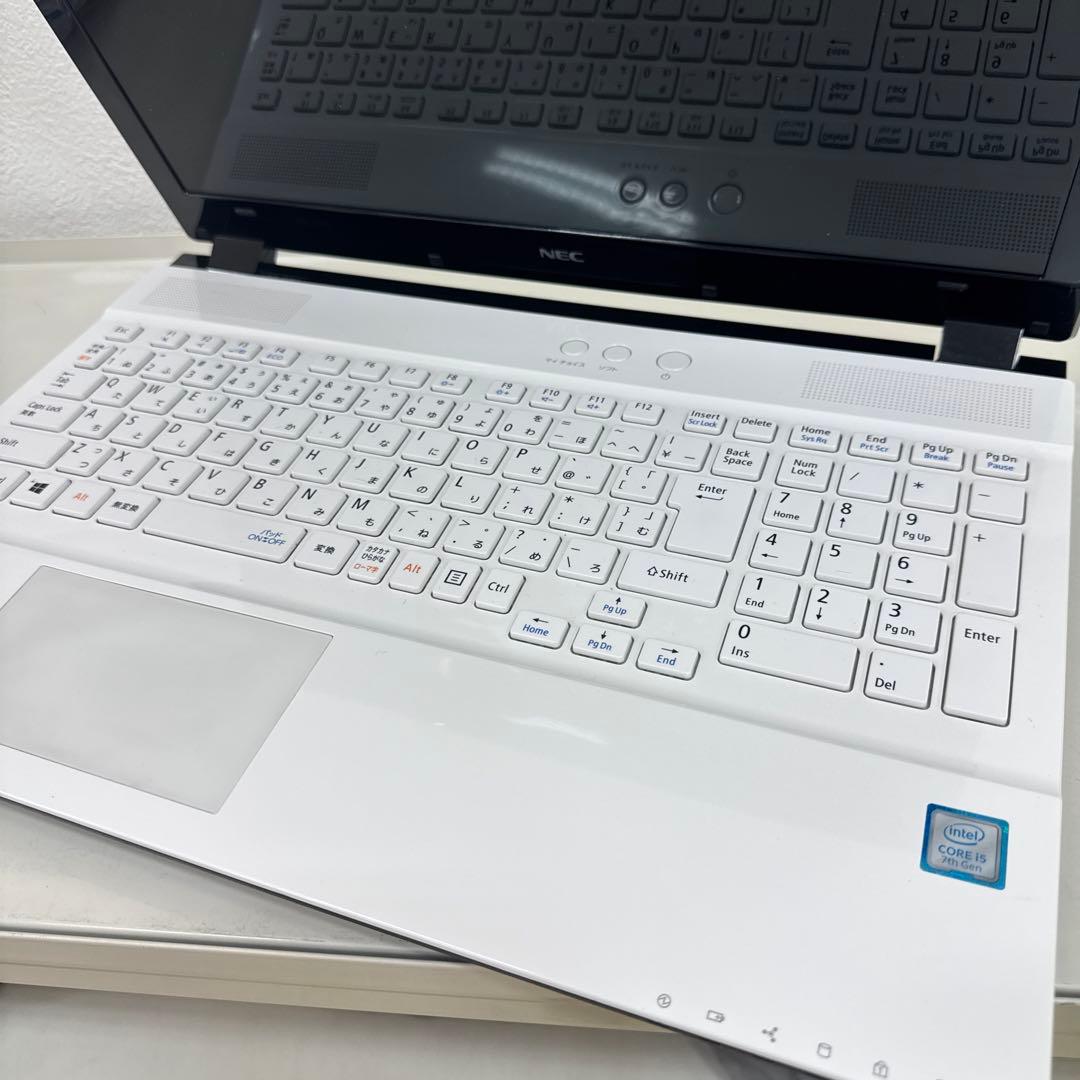 NEC LAVIE 爆速SSD256GB 7世代CPU i5 ノートパソコン