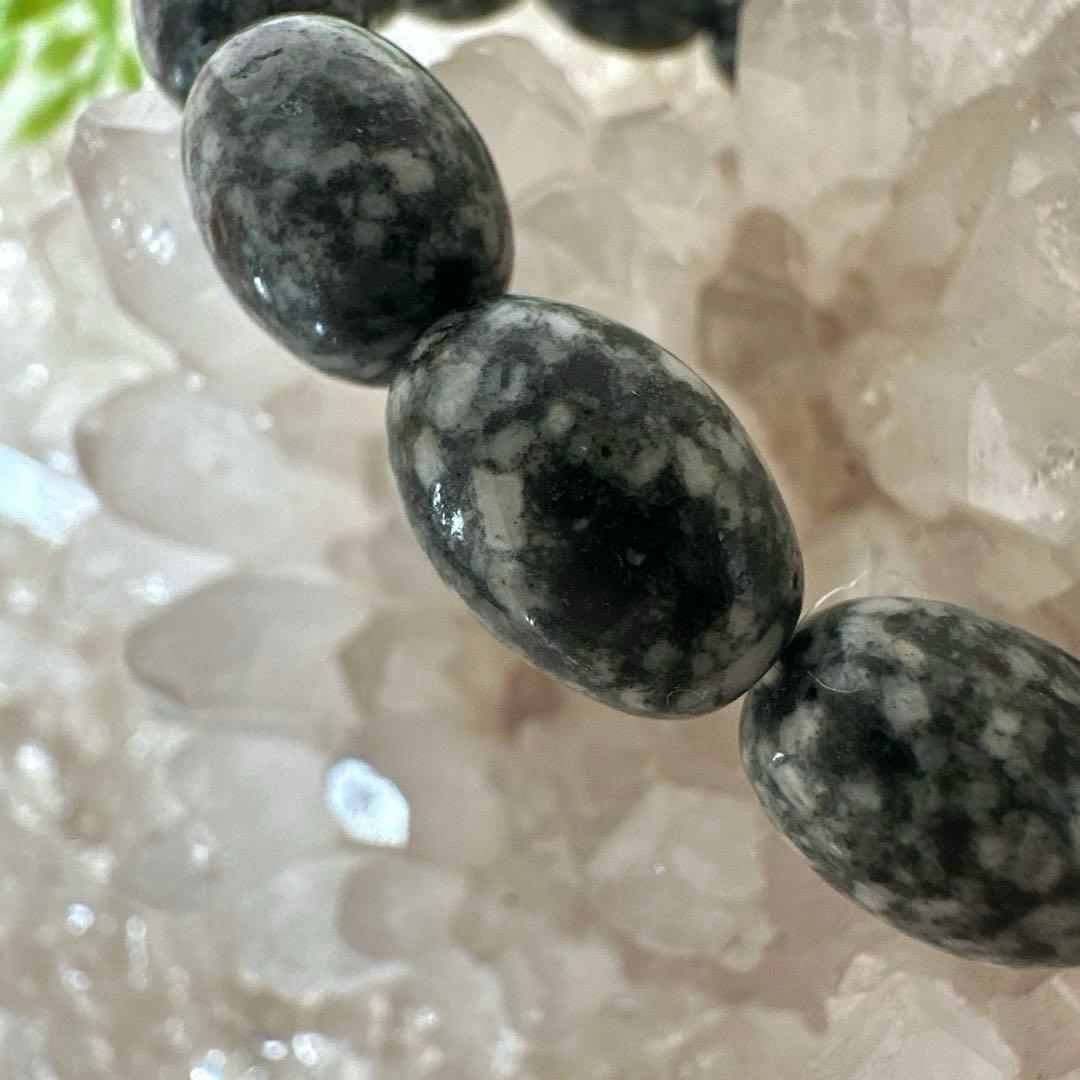 遠野霊石　高波動石　感謝の石　珍しいオーバルブレスレット　楕円形スピリチュアル