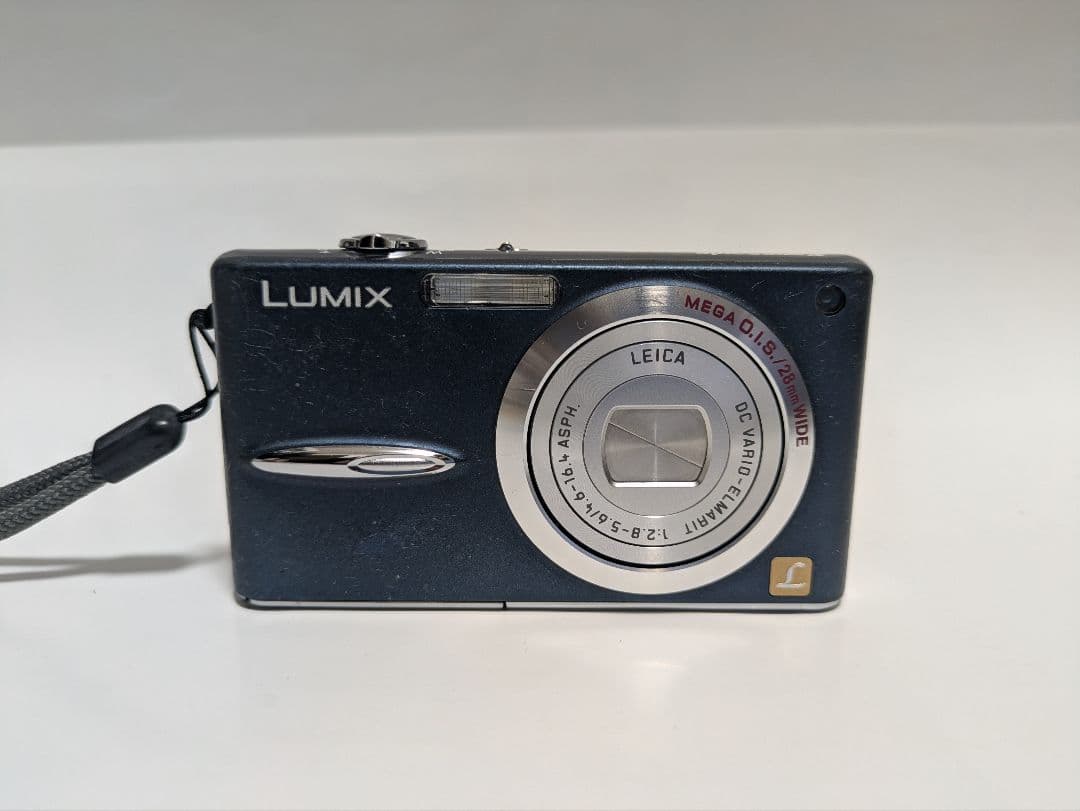 デジタルカメラ Panasonic LUMIX DMC-FX30