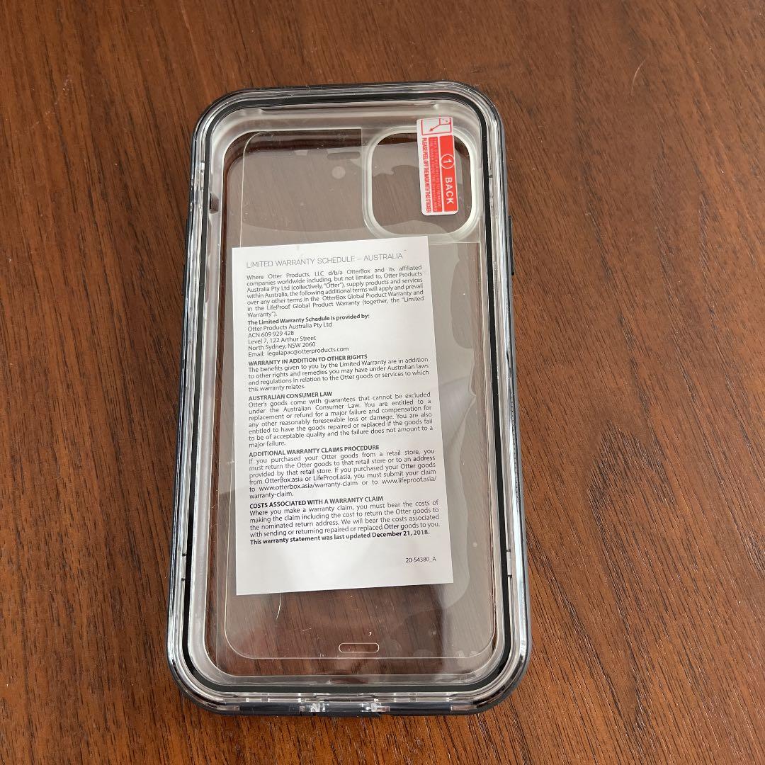 iPhone11スマホケース