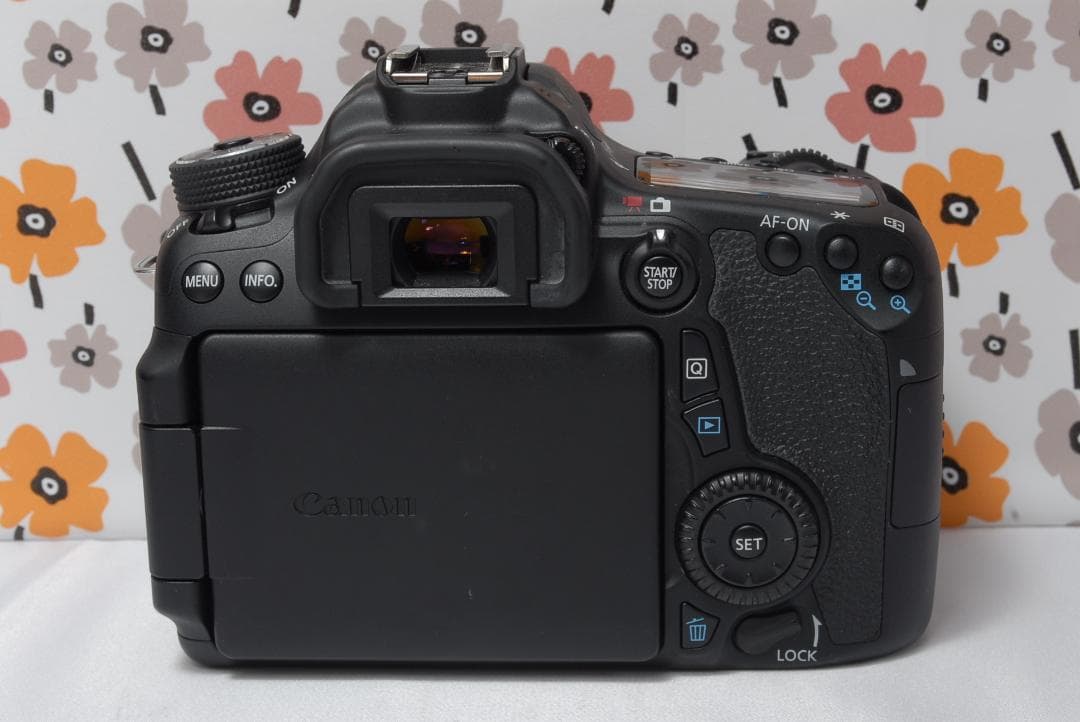 ❤Canon EOS 70D❤ダブルレンズ❤Wi-Fi接続❤ショット数3730回