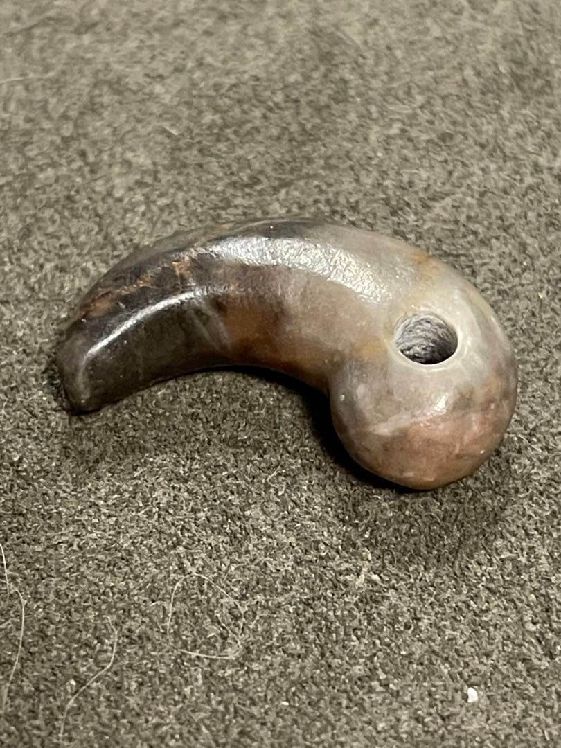 古墳期　勾玉　出土品　小型