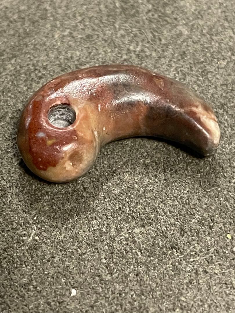 古墳期　勾玉　出土品　小型