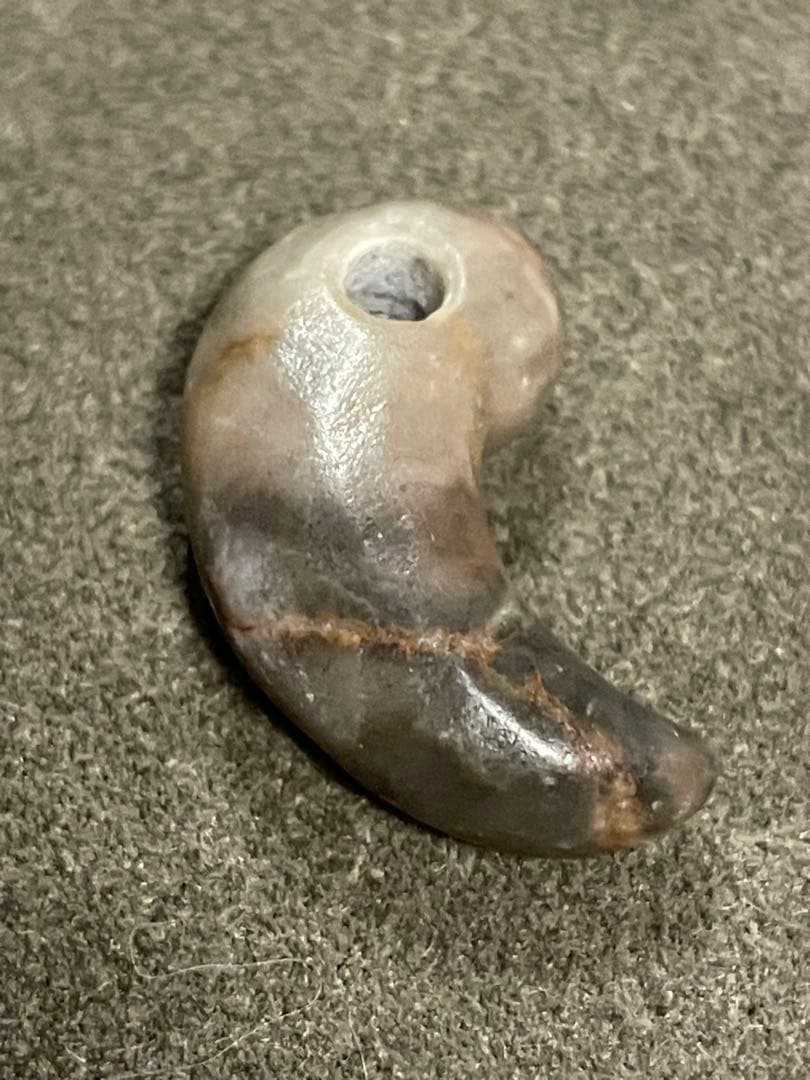 古墳期　勾玉　出土品　小型