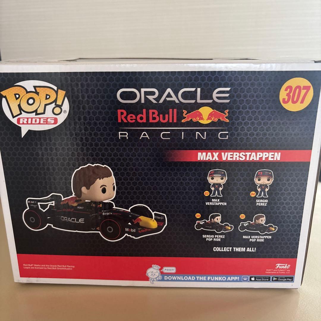 レッドブルー　MAX VERSTAPPEN フィギュア