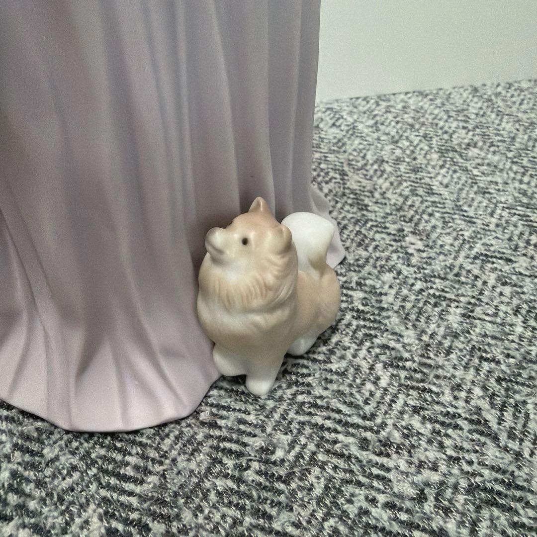リヤドロ　箱付き　ドレス　フィギュリン