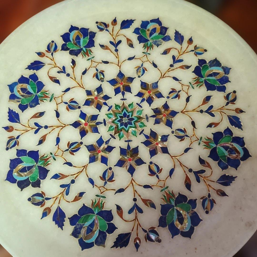 インド伝統工芸品、大理石象嵌細工 のプレート、木製スタンド付