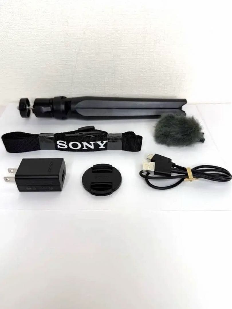 【新品同様】SONY ZV-E10L パワーズームレンズ、シャッター回数31回